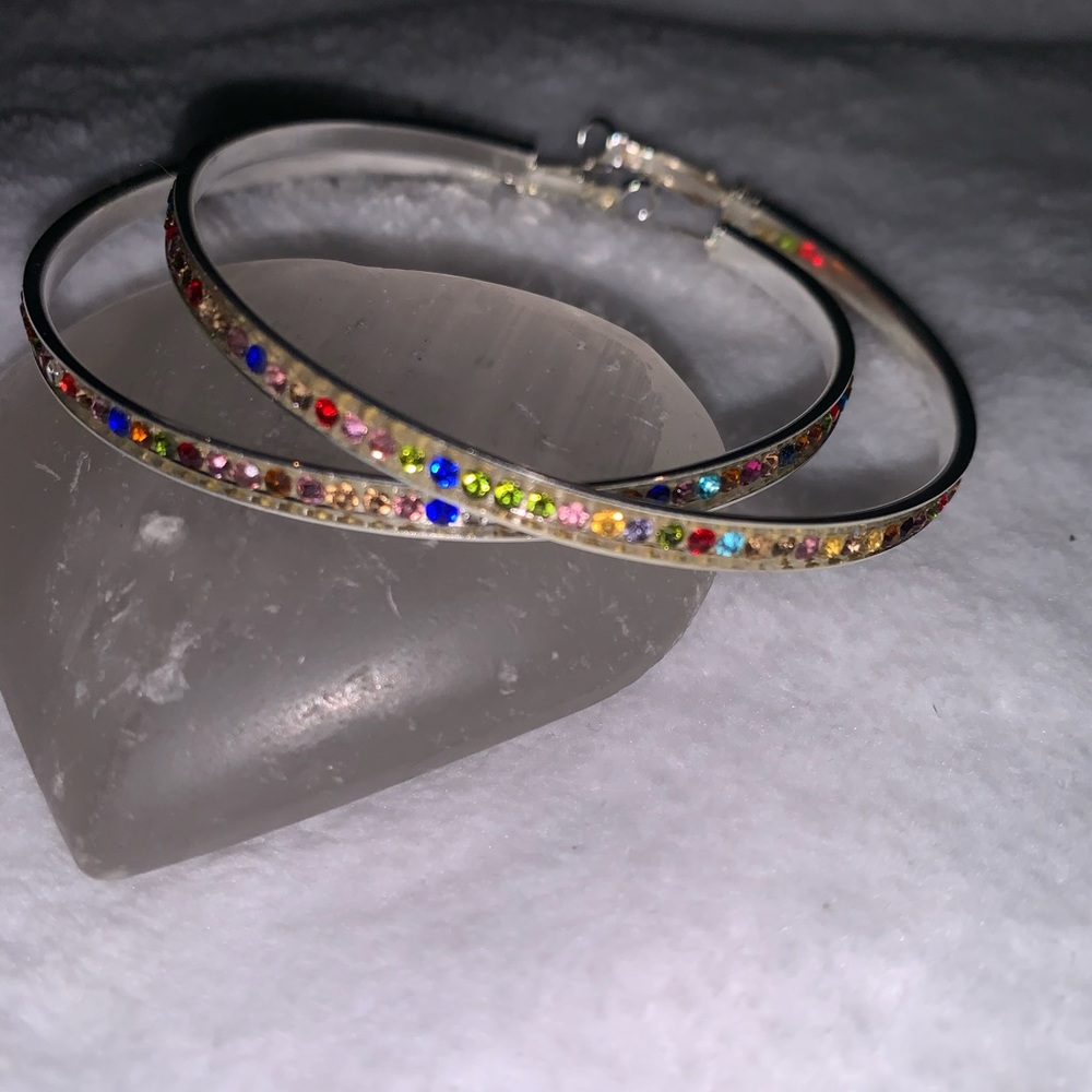 Hoop earings